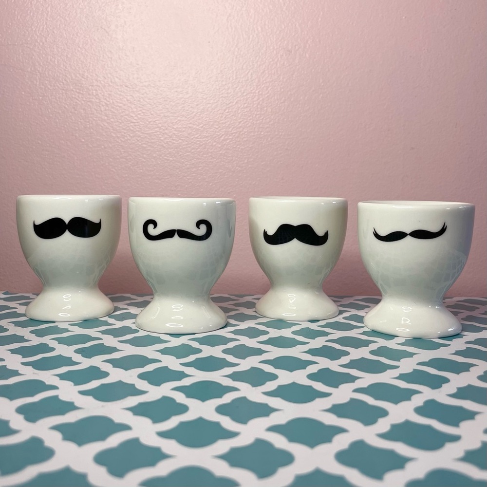 Egg Cups with Mustache Motif - Adorable Set of 4 - Eat your EGGS in Style! - Picture 2 of 11